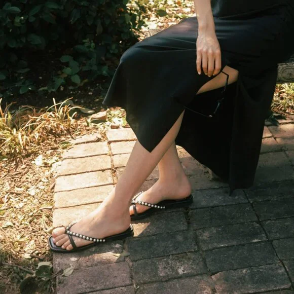 Dolce Vita Women's Lucca Imitation Pearl Flip Flop Size 8 New - Picture 15 of 16